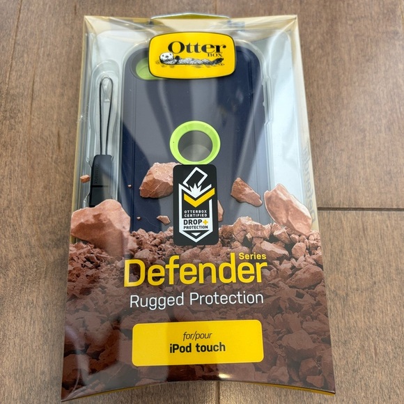 4/$20 OtterBox Defender Series Rugged Protection Case for iPod touch - Picture 1 of 2
